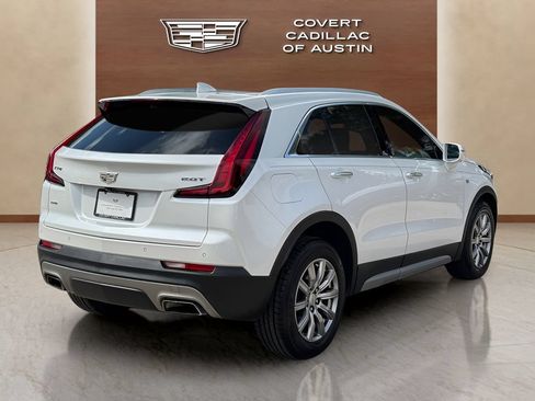 Used 2019 Cadillac XT4 Premium Luxury w/ Enhanced Visibility Package AWD/4WD image 6