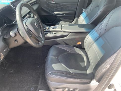 Used 2022 Toyota Avalon Limited w/ Advanced Safety Package FWD image 34