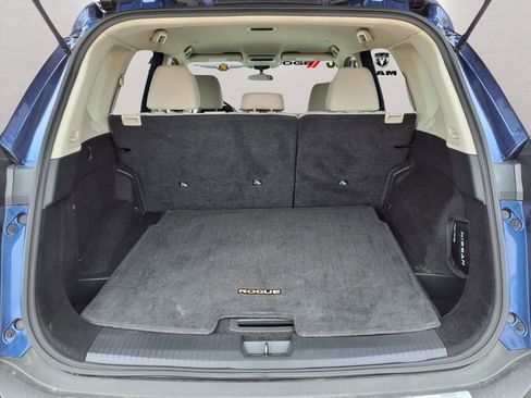Used 2022 Nissan Rogue SV FWD image 23