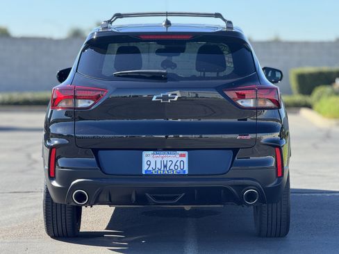 Certified 2023 Chevrolet TrailBlazer RS w/ Sun and Liftgate Package image 6
