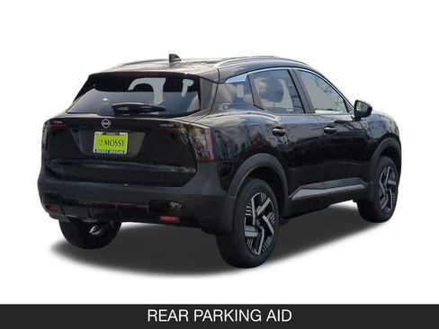 New 2026 Nissan Kicks SV w/ SV Premium Package FWD image 8