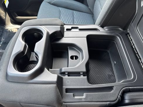 New 2026 RAM 1500 Express AWD/4WD image 21