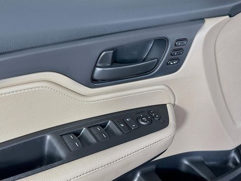 Used 2018 Honda Odyssey EX-L image 28
