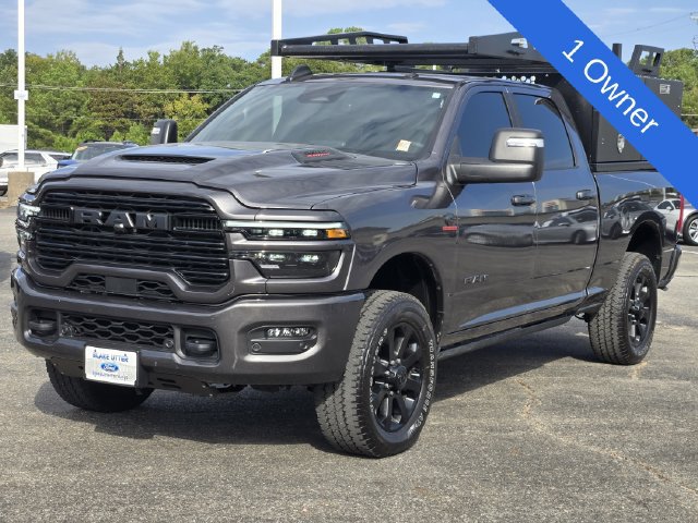 Used 2025 RAM 2500 Laramie AWD/4WD image 3