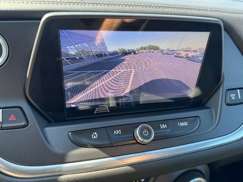 Used 2020 Chevrolet Blazer LT FWD image 20