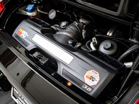 Used 2009 Porsche 911 Carrera S image 23