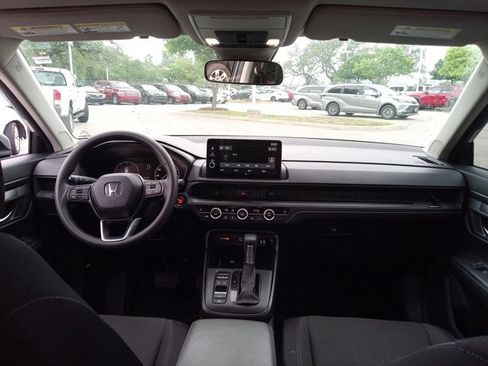 Used 2026 Honda CR-V EX image 18