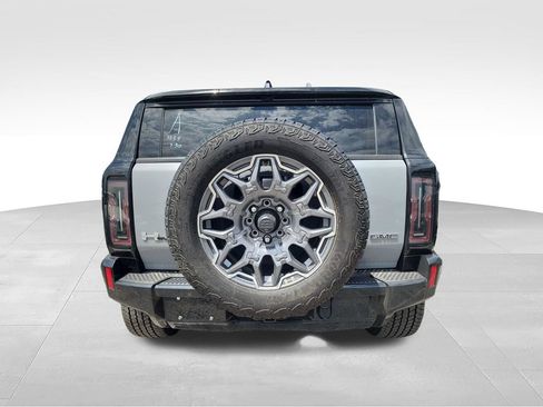 Used 2025 GMC Hummer EV 3X AWD/4WD image 8