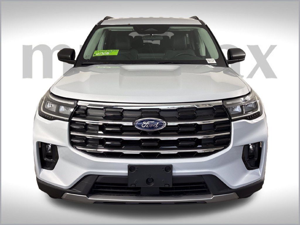 New 2026 Ford Explorer Active w/ Active Comfort Package RWD image 12
