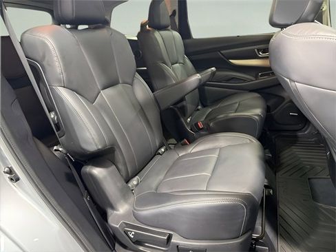 Certified 2021 Subaru Ascent Limited w/ Technology Package image 32