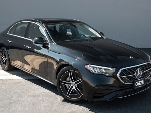 Used 2024 Mercedes-Benz E 350 4MATIC Sedan image 5