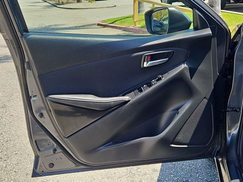 Used 2018 Toyota Yaris iA FWD image 21