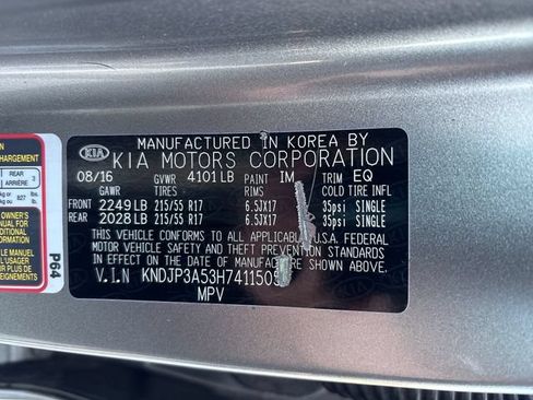 Used 2017 Kia Soul + FWD image 30
