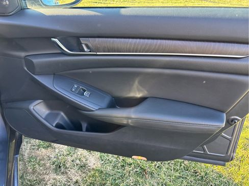 Certified 2020 Honda Accord Touring image 31