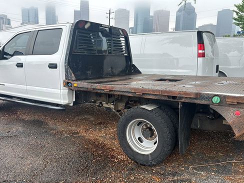 Used 2017 Ford F350 XL w/ Power Equipment Group AWD/4WD image 17