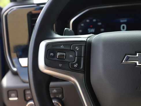 Used 2023 Chevrolet Silverado 1500 RST w/ Convenience Package II AWD/4WD image 27