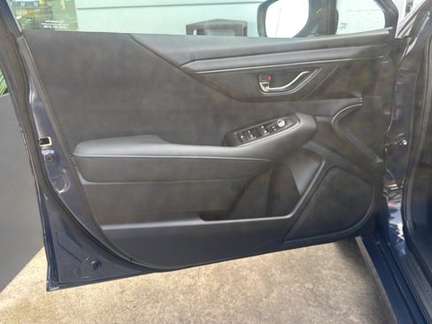 Used 2025 Subaru Legacy Premium AWD/4WD image 15