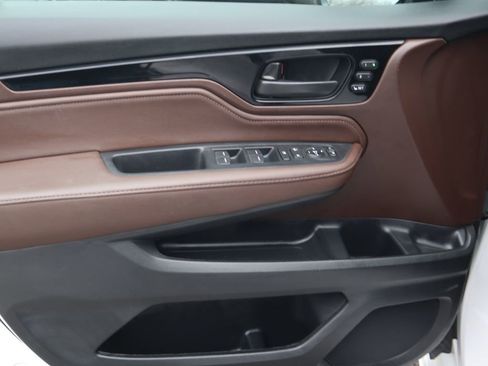 Used 2025 Honda Odyssey Touring image 21