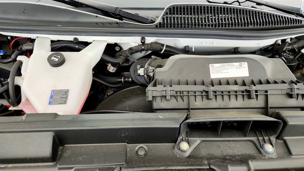 Used 2025 GMC Savana 2500 w/ Driver Convenience Package RWD image 27