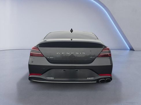 Used 2023 Genesis G70 2.0T image 4