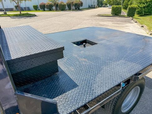 Used 2023 Chevrolet Silverado 3500 W/T w/ WT Convenience Package image 9