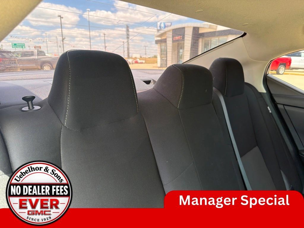 Used 2024 Nissan Sentra SV w/ All-Weather Package FWD image 5