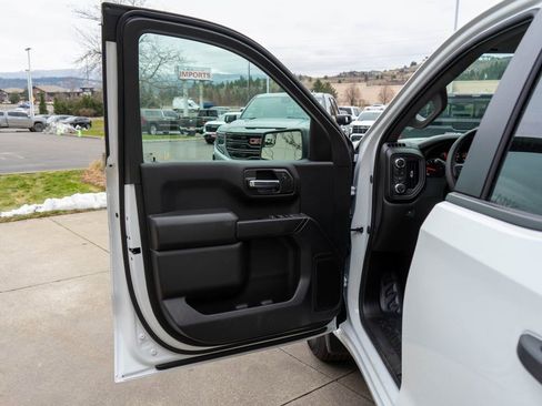 New 2026 GMC Sierra 1500 Pro w/ Pro Value Package image 15