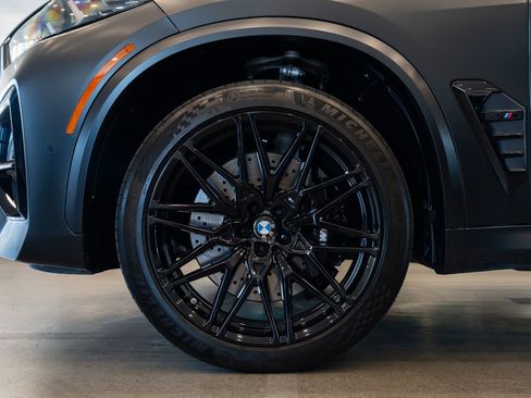 Used 2025 BMW X5 M Competition w/ Executive Package AWD/4WD image 7