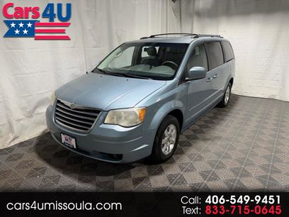 Used 2009 Chrysler Town & Country Touring w/ Flexible Seating Group