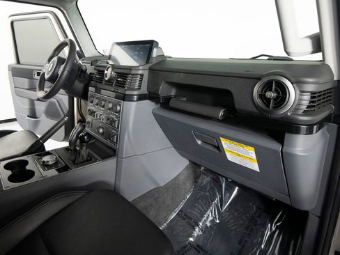 Used 2024 INEOS Grenadier AWD/4WD image 29