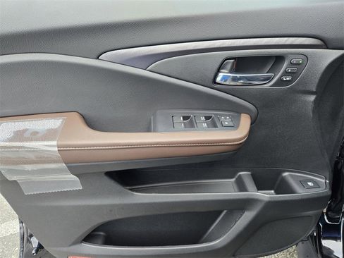 New 2026 Honda Ridgeline RTL image 17