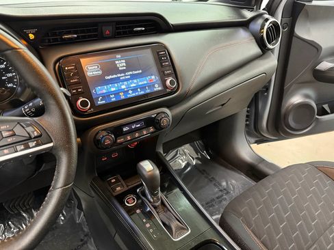 Used 2024 Nissan Kicks SR w/ Exterior Package FWD image 13