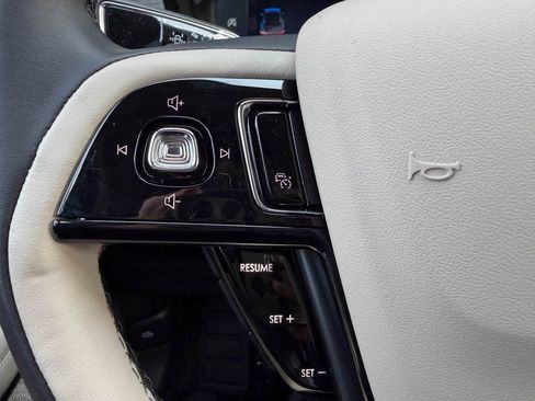 New 2026 Lincoln Corsair Premiere image 33