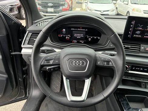 Used 2025 Audi Q5 2.0T Premium w/ Convenience Plus Package AWD/4WD image 11