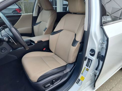 Used 2021 Lexus ES 350 w/ Premium Package image 21