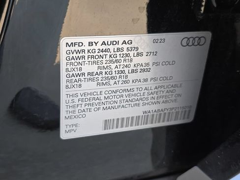 Used 2023 Audi Q5 Premium w/ Convenience Package AWD/4WD image 39