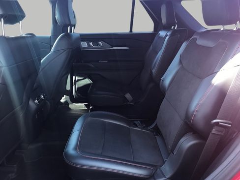 Used 2025 Ford Explorer ST w/ Sun And Sound Package AWD/4WD image 24