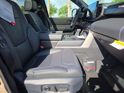 New 2026 Toyota Tundra Platinum AWD/4WD image 14