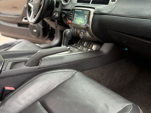 Used 2013 Chevrolet Camaro SS RWD image 27