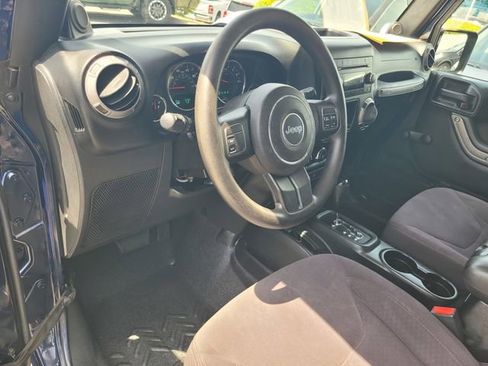 Used 2013 Jeep Wrangler Unlimited Sport AWD/4WD image 12