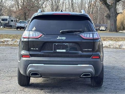 Used 2021 Jeep Cherokee Limited w/ Mopar Interior Package AWD/4WD image 31