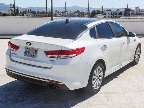 Used 2016 Kia Optima EX w/ Premium Package FWD image 6