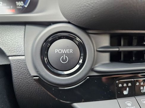 New 2026 Toyota Crown Signia AWD/4WD image 31