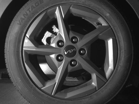 Used 2025 Kia K4 FWD image 15