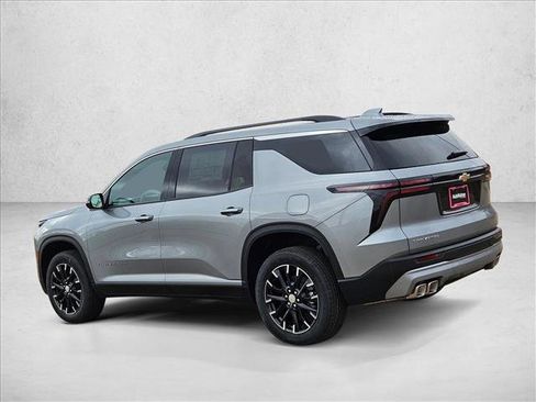 New 2026 Chevrolet Traverse LT w/ Sun and Wheel Package image 9