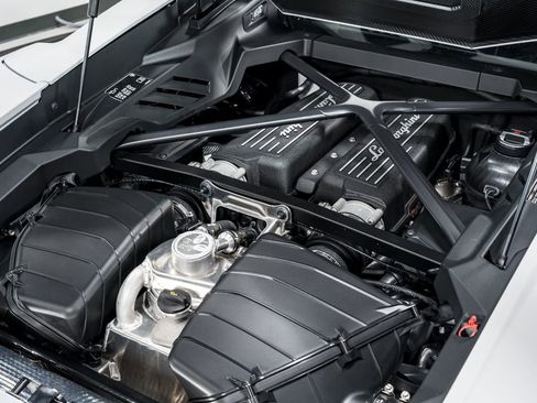Used 2024 Lamborghini Huracan Tecnica RWD image 55