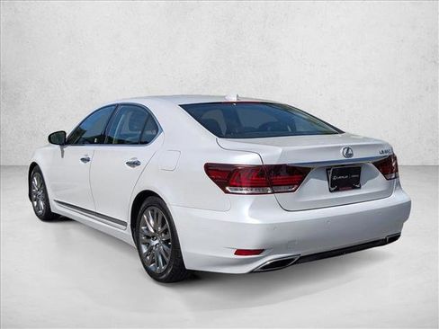 Used 2017 Lexus LS 460 w/ Comfort Package image 8