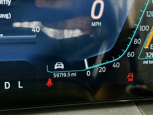 Used 2024 Ford Mustang Premium RWD image 13