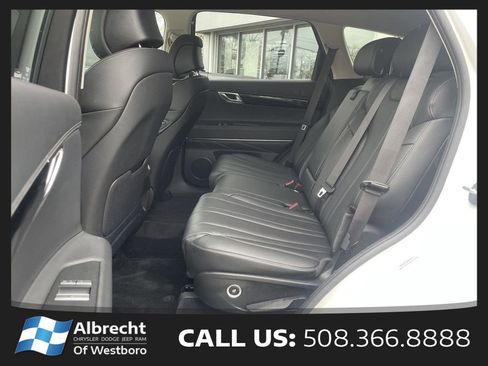 Used 2025 Genesis GV80 2.5T Standard AWD/4WD image 13