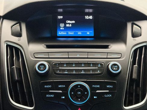 Used 2017 Ford Focus ST FWD image 9